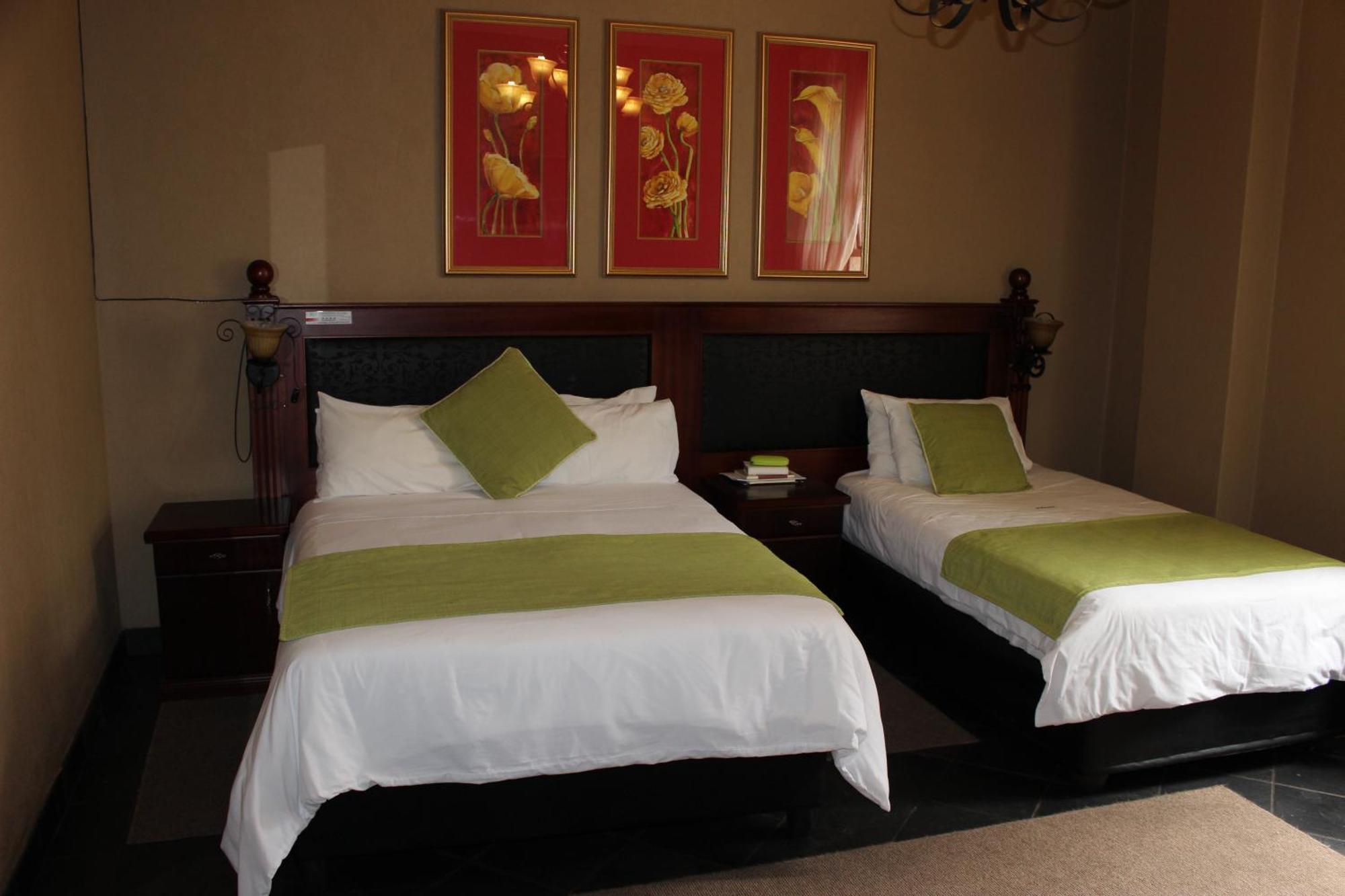 นิเกล โกลด์ฟิลด์ ลอดจ์ อนด์ คอนเฟอเรนซ์ เซ็นเตอร์ Hotel Nigel ห้อง รูปภาพ