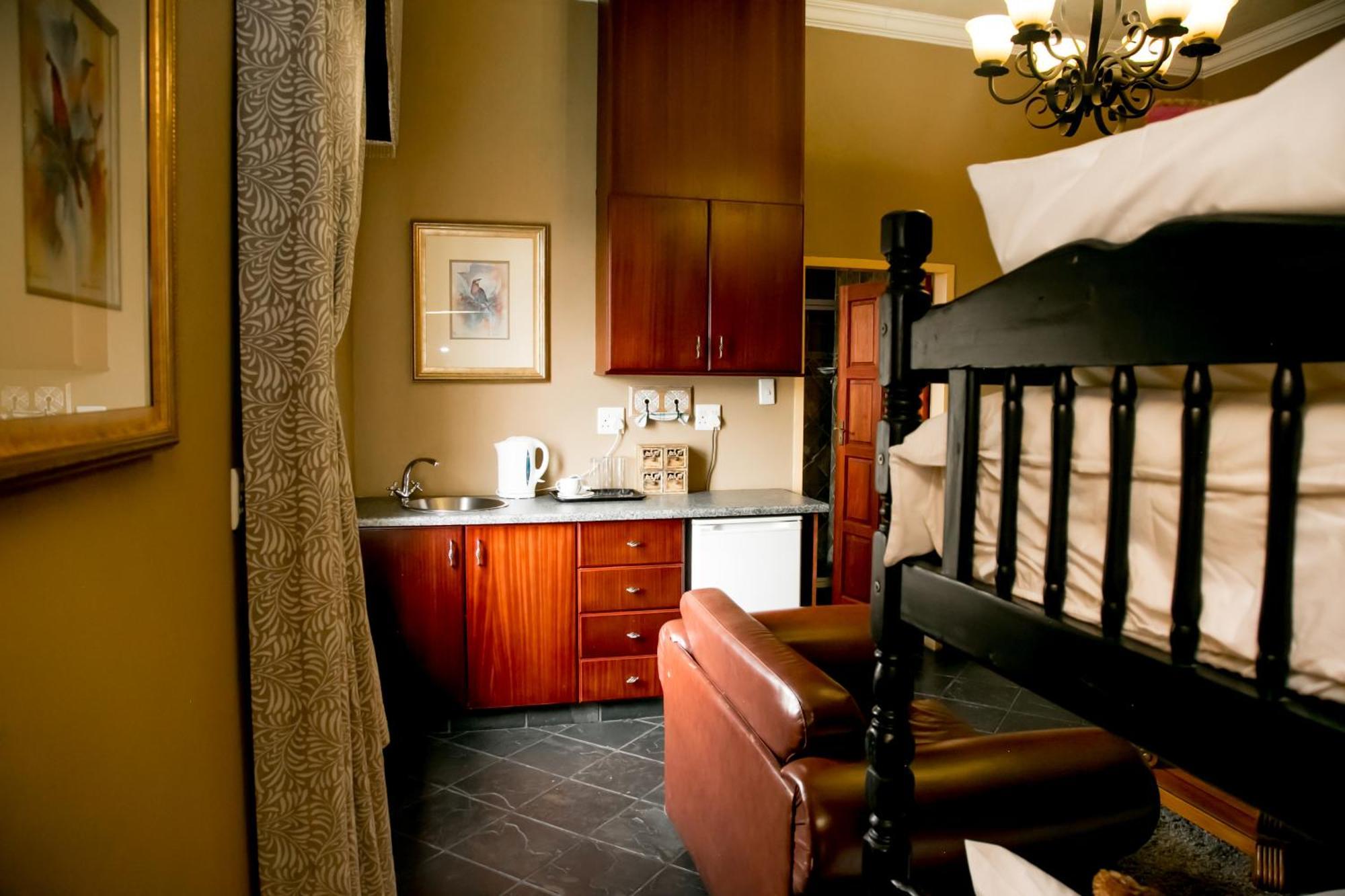 นิเกล โกลด์ฟิลด์ ลอดจ์ อนด์ คอนเฟอเรนซ์ เซ็นเตอร์ Hotel Nigel ห้อง รูปภาพ